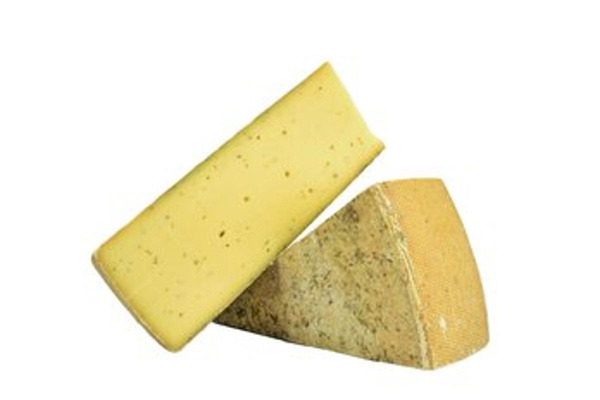 Produktfoto zu Hausbergkäse aus Rohmilch