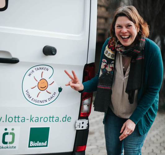 E-Transit Flotte bei Lotta Karotta