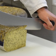 Käse schneiden