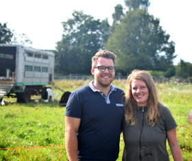 Adrian&Nina von Landliesel auf Weide