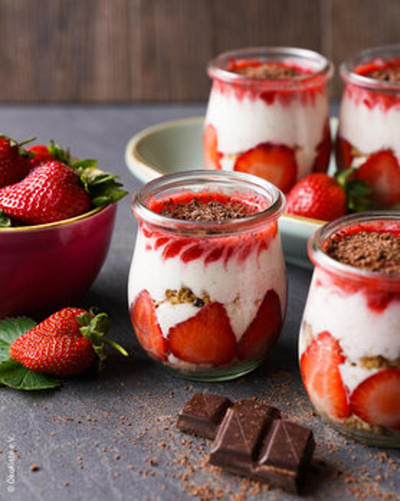 Produktfoto zu Erdbeer-Schicht-Dessert
